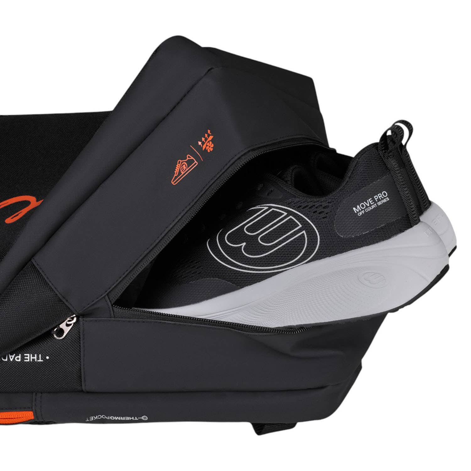 MOCHILA BULLPADEL BPM25008 IONIC NEGRO