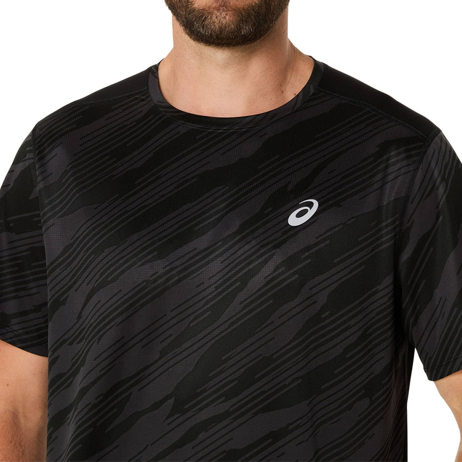 CAMISETA ASICS CORE ALL OVER PRINT SS TOP NEGRO