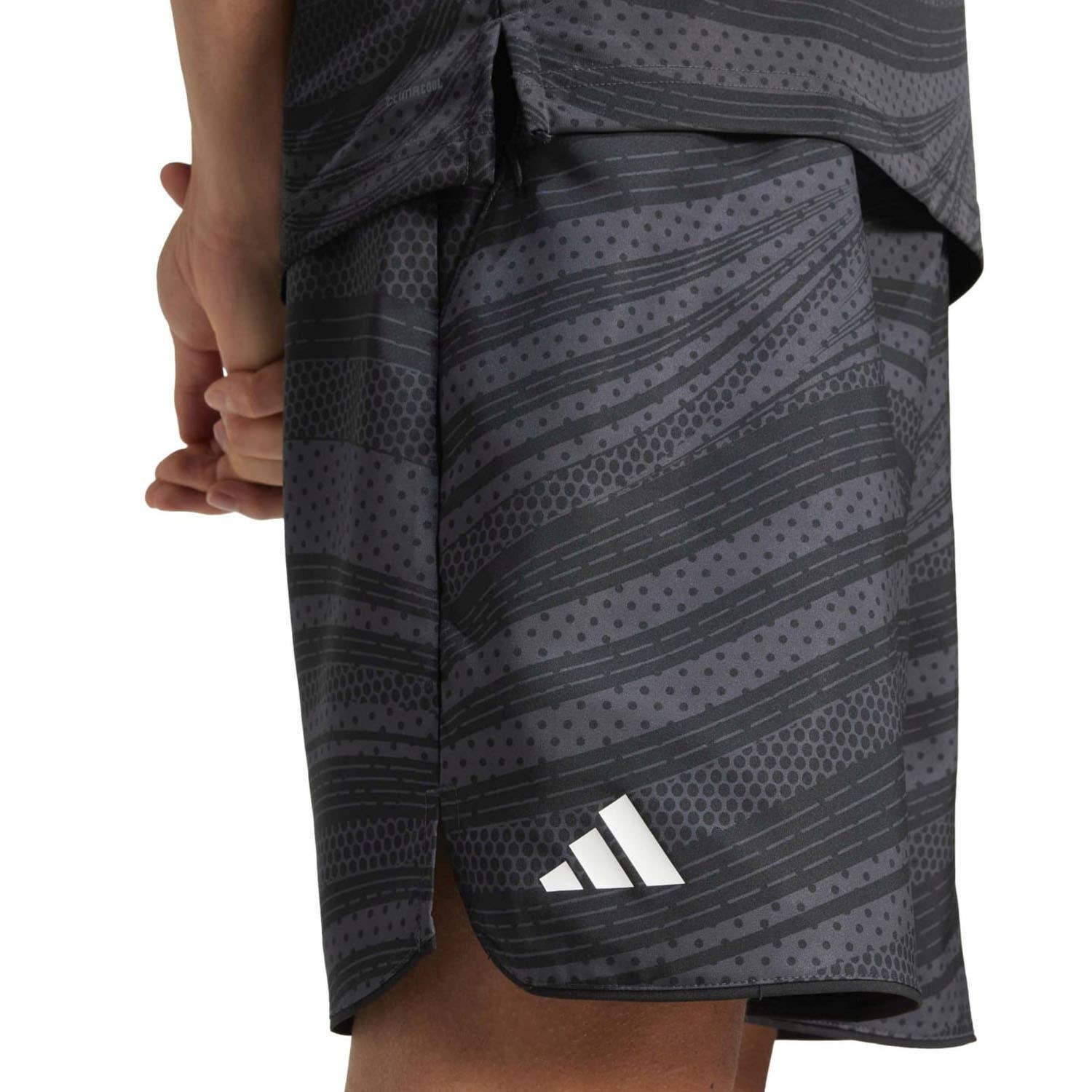 SHORT ADIDAS CLUB 7 INCH GRAPHIC JF8426
