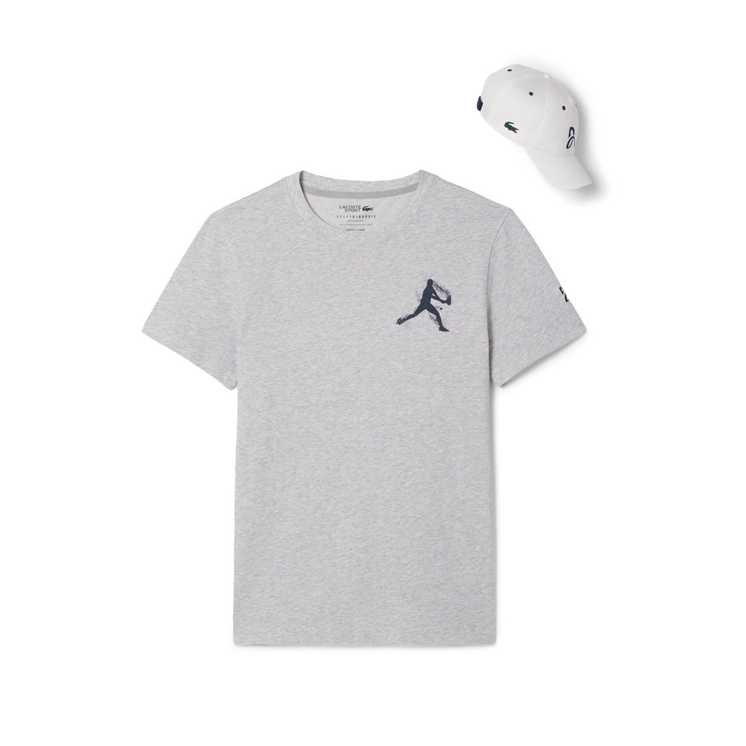 CAMISETA Y GORRA LACOSTE DJOKOVIC FAN PACK GRIS