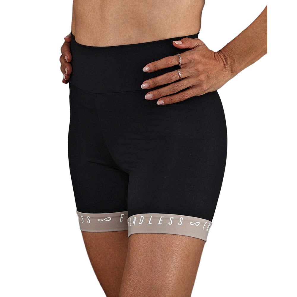 SHORT ENDLESS CHILL II MUJER GRIS/NEGRO