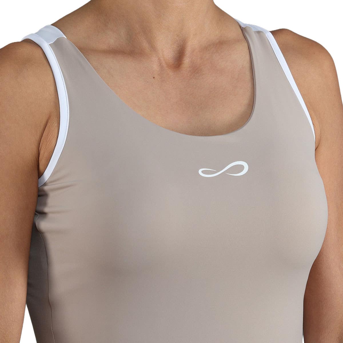 VESTIDO ENDLESS ORBIT MUJER GRIS
