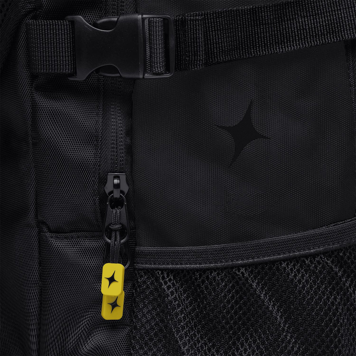 MOCHILA STARVIE BLACK VOLTAGE NEGRO
