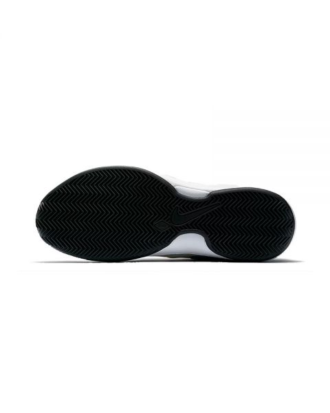 air zoom prestige clay