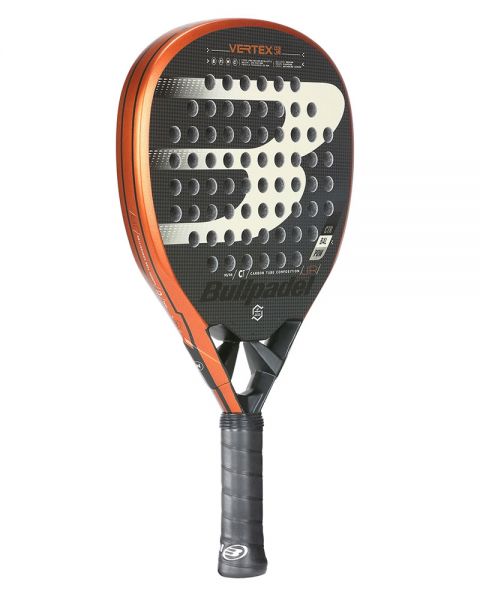 Bullpadel Vertex 03 jr - Una pala para los jugadores junior